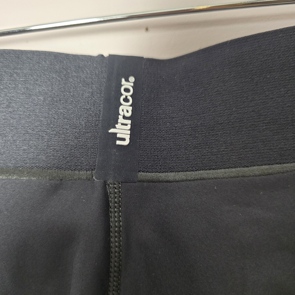Ultracor Black Star Leggings Medium High Waisted Luxe Athletic Yoga Pants - Picture 6 of 7